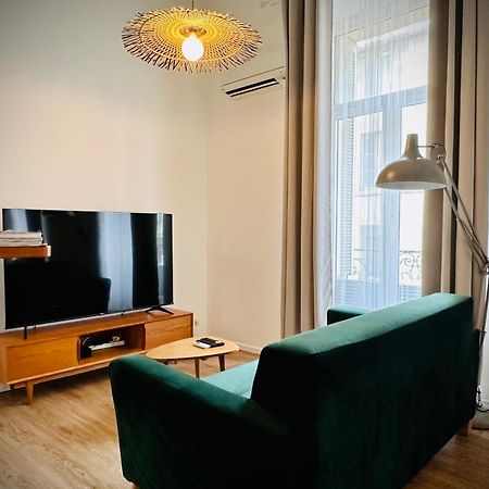 Duplex-Ceiling Height 1,9M-Free Private Parking-Self Check In !! Duplex Climatise-Hauteur Sous Plafond 1,9M-Parking Prive Gratuit-Arrivee Autonome !! Авиньон Экстерьер фото