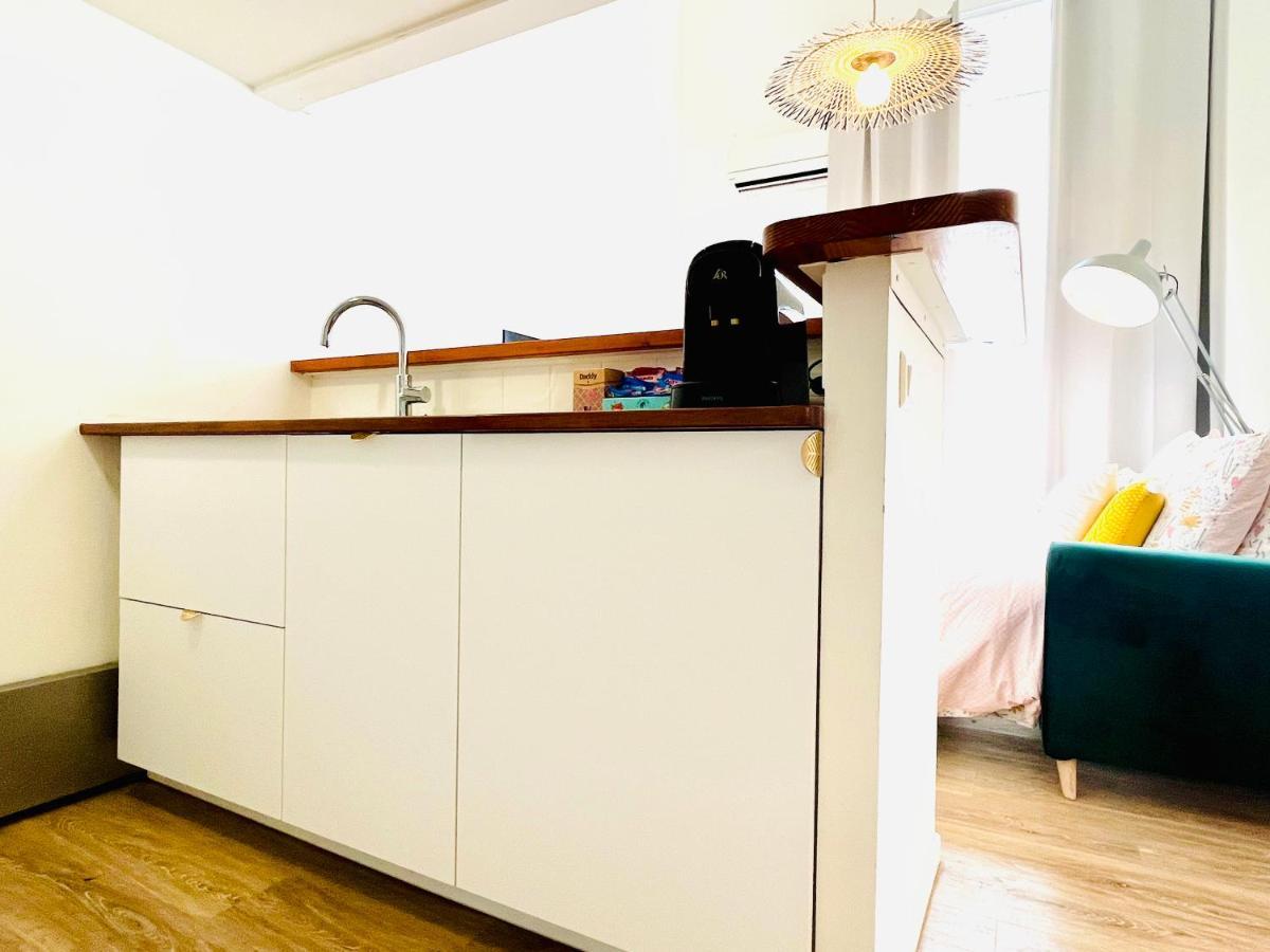 Duplex-Ceiling Height 1,9M-Free Private Parking-Self Check In !! Duplex Climatise-Hauteur Sous Plafond 1,9M-Parking Prive Gratuit-Arrivee Autonome !! Авиньон Экстерьер фото