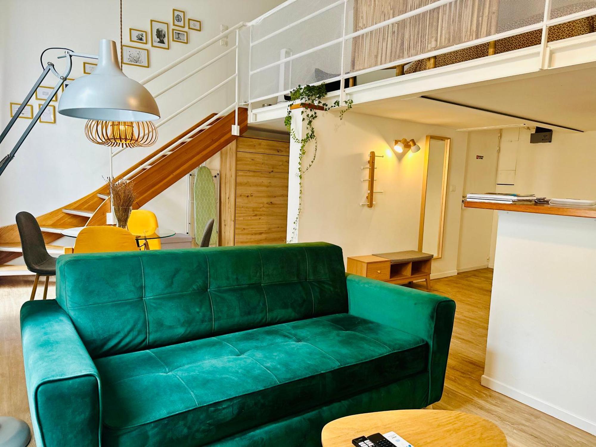 Duplex-Ceiling Height 1,9M-Free Private Parking-Self Check In !! Duplex Climatise-Hauteur Sous Plafond 1,9M-Parking Prive Gratuit-Arrivee Autonome !! Авиньон Экстерьер фото